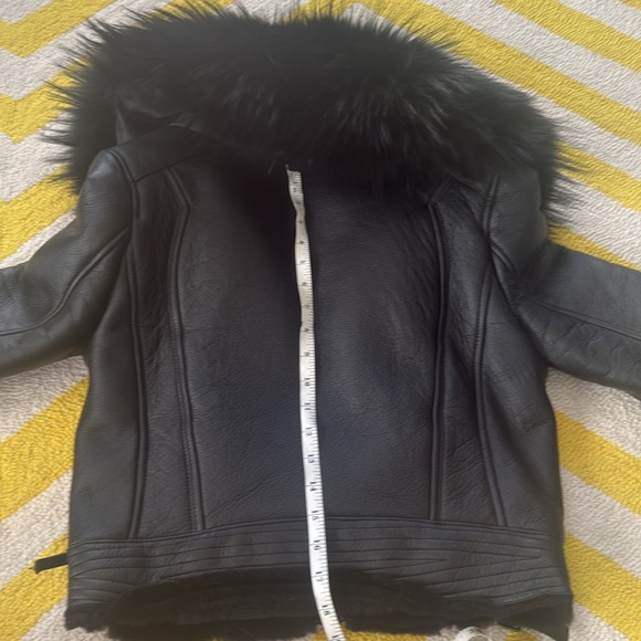 Stunning Leather Moto Jacket with Shearling and Fur - Picture 10 of 11